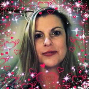 Meet your Posher, Carrie